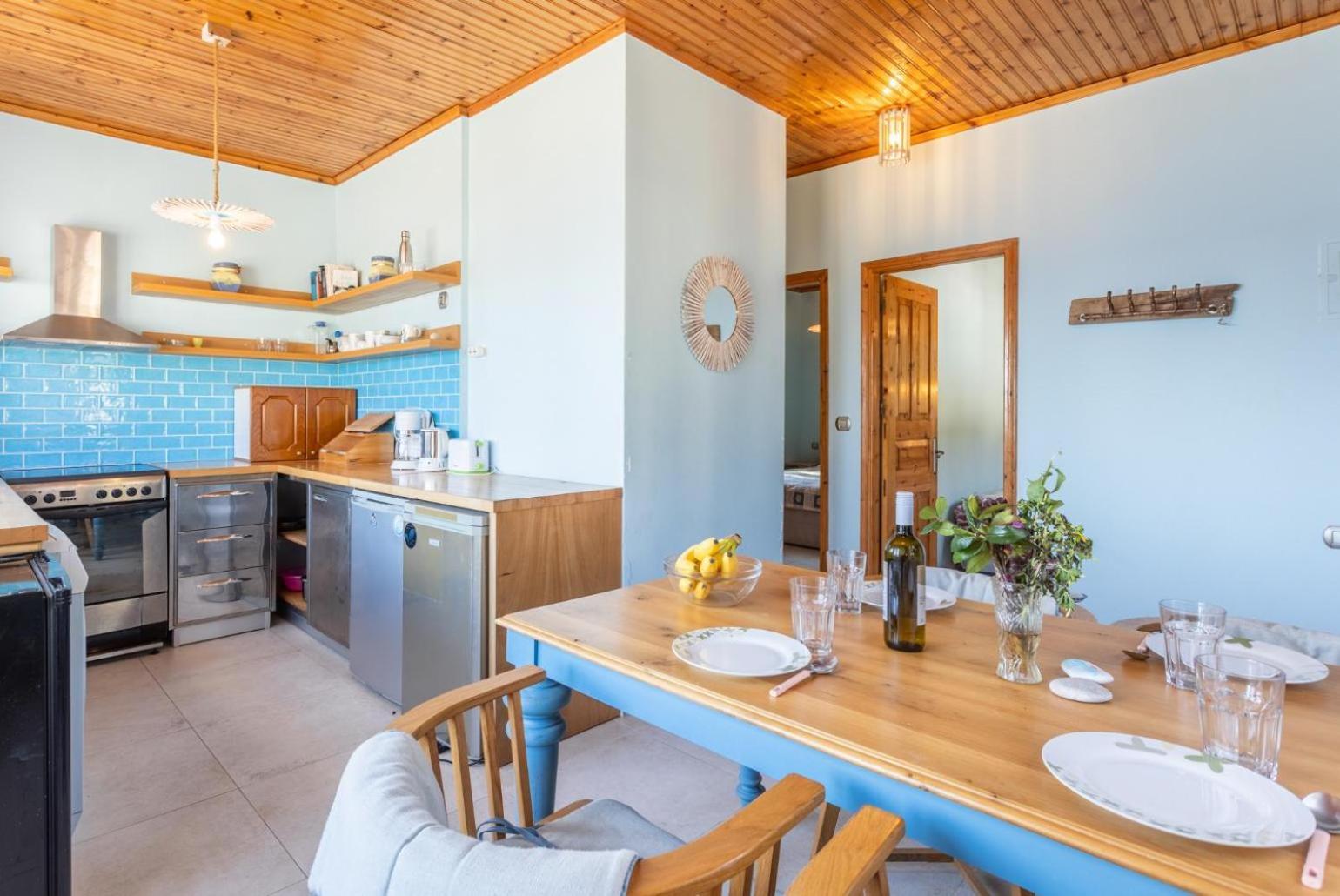 Limani Apartmán Longós